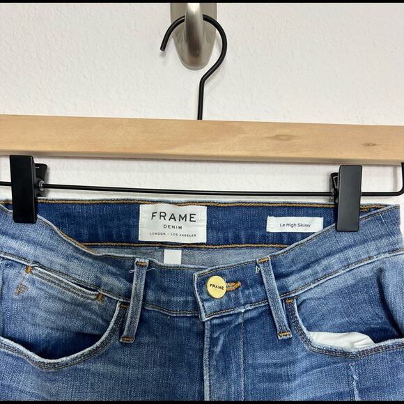 FRAME Mid-Rise Skinny Leg Jeans Size 26 - Picture 4 of 8